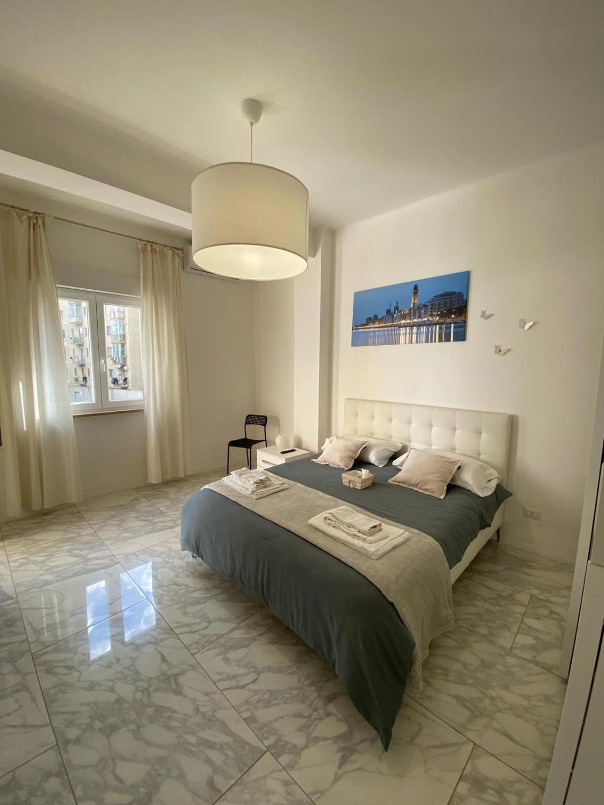 Ennio Rooms باري المظهر الخارجي الصورة