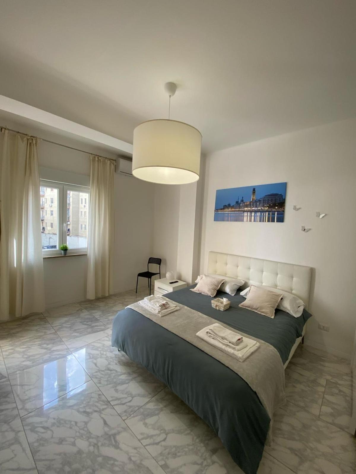 Ennio Rooms باري المظهر الخارجي الصورة